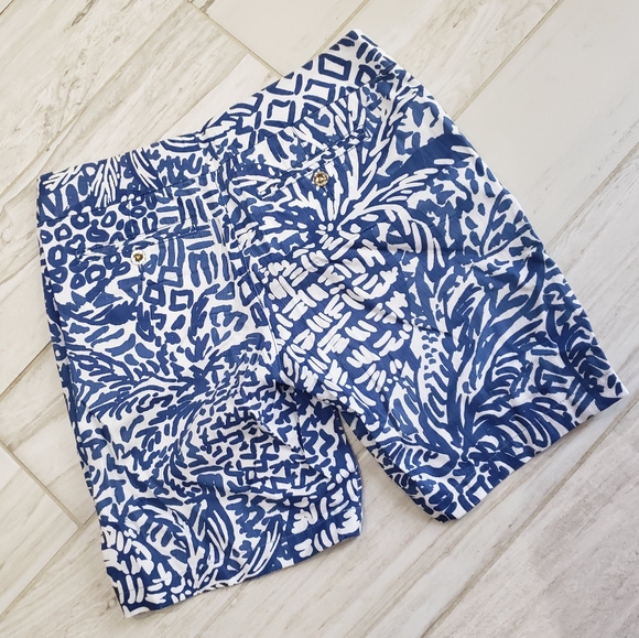 Lilly Pulitzer Size 2 Chipper Shorts - Picture 10 of 12